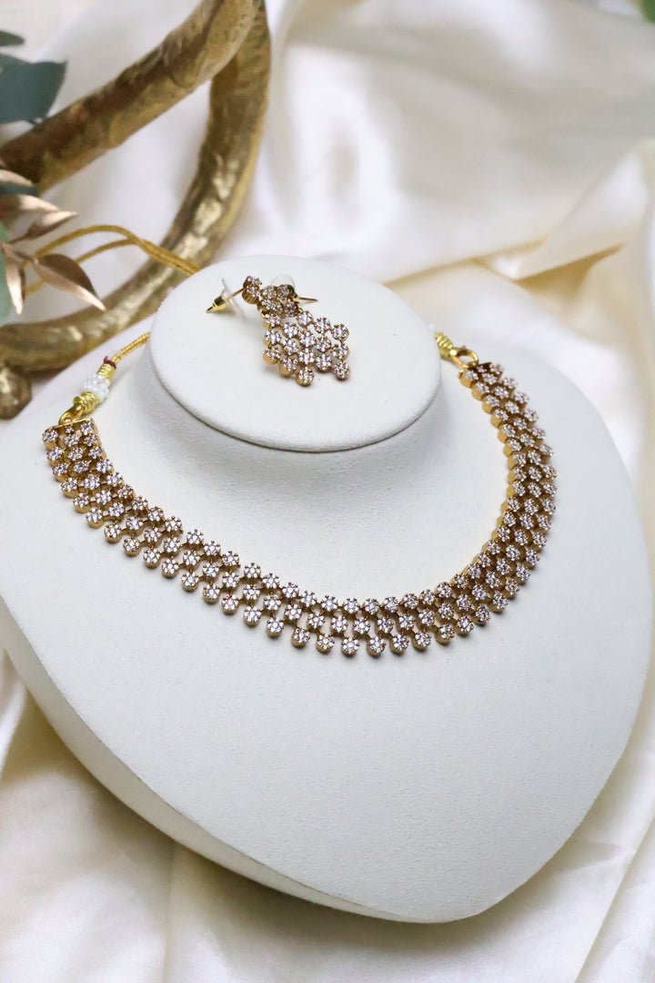 Diamond Look alike Necklace [11692]