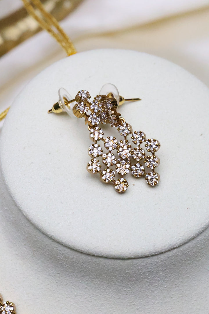 Diamond Look alike Necklace [11692]