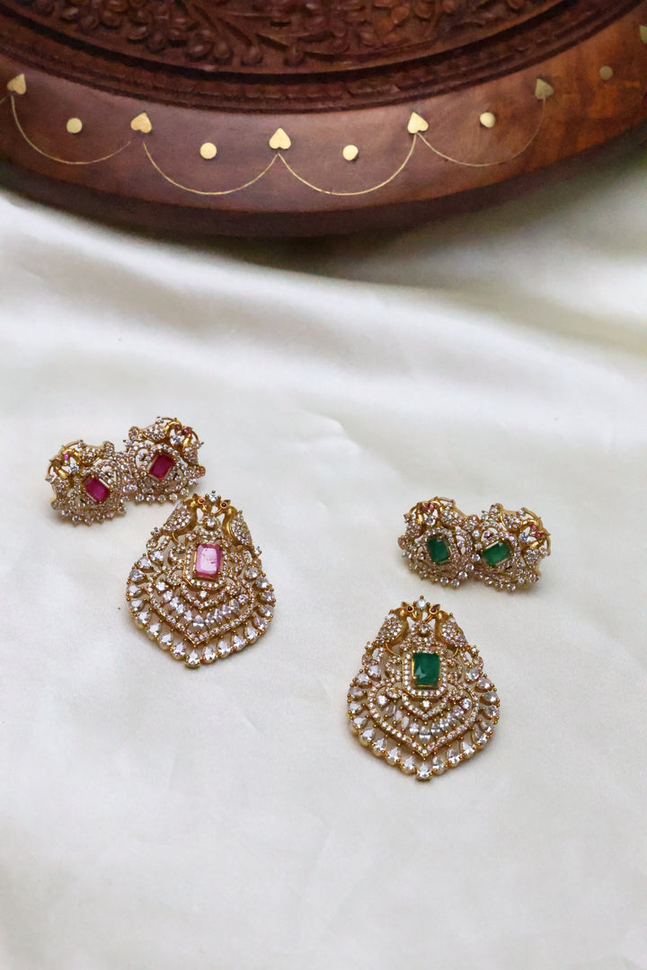 Small Peacock Pendant Set [12021]