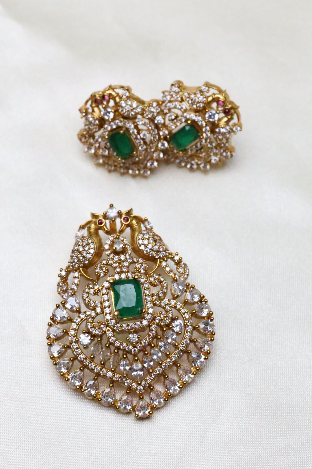 Small Peacock Pendant Set [12021]