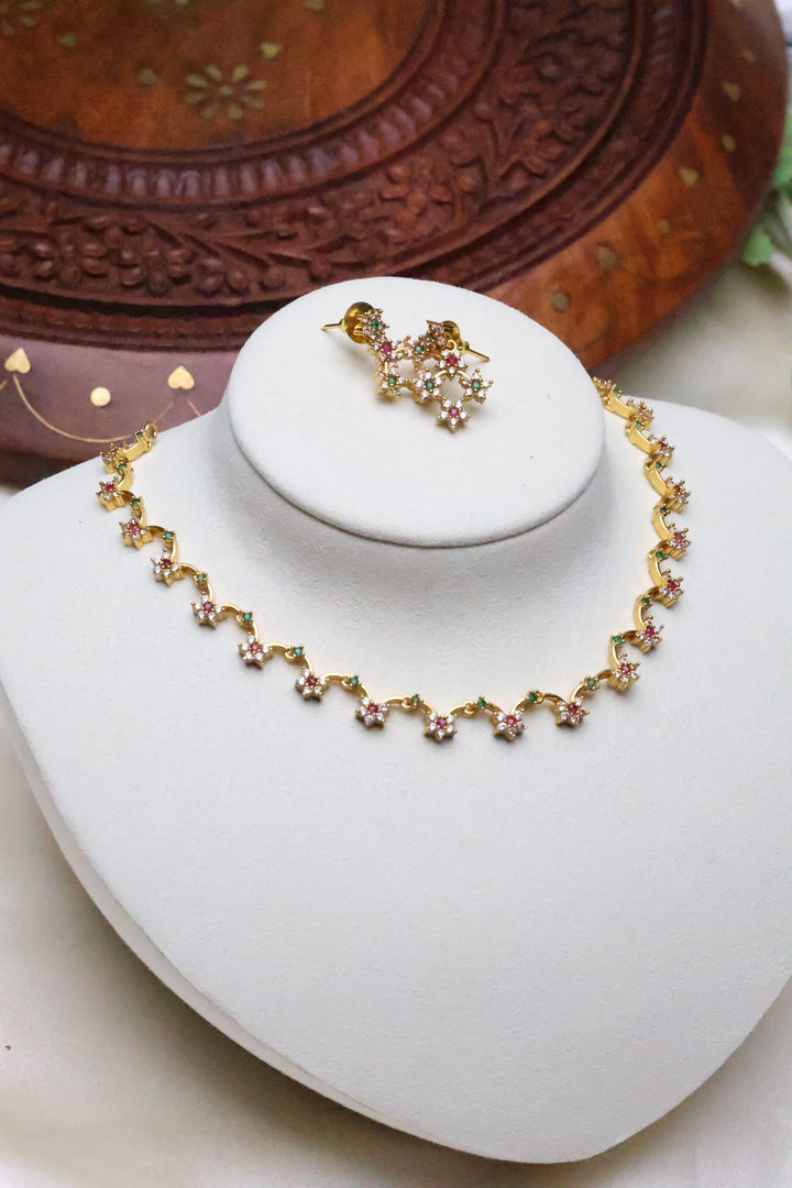 Dainty Floral CZ Necklace Set [12020]