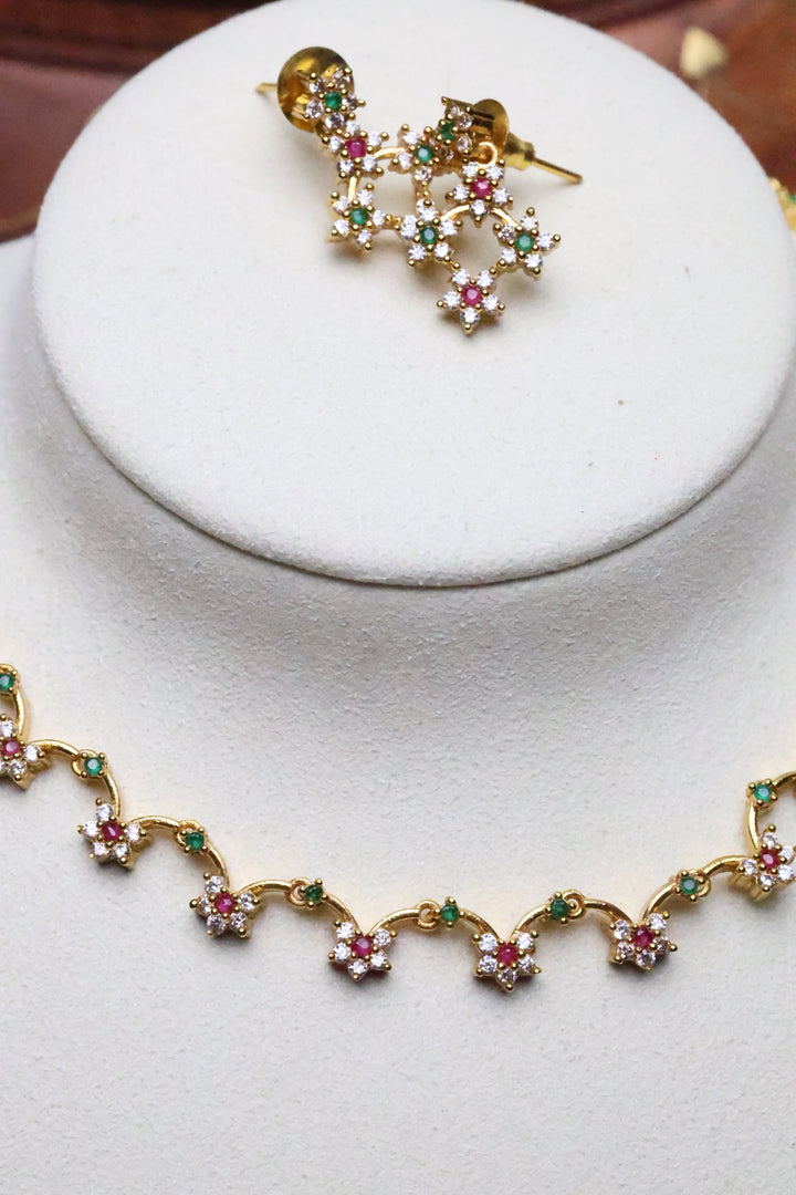 Dainty Floral CZ Necklace Set [12020]
