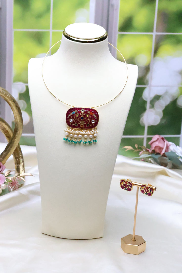 92.5 Silver Jharokha Tales Pendant and Earring Set [12127]