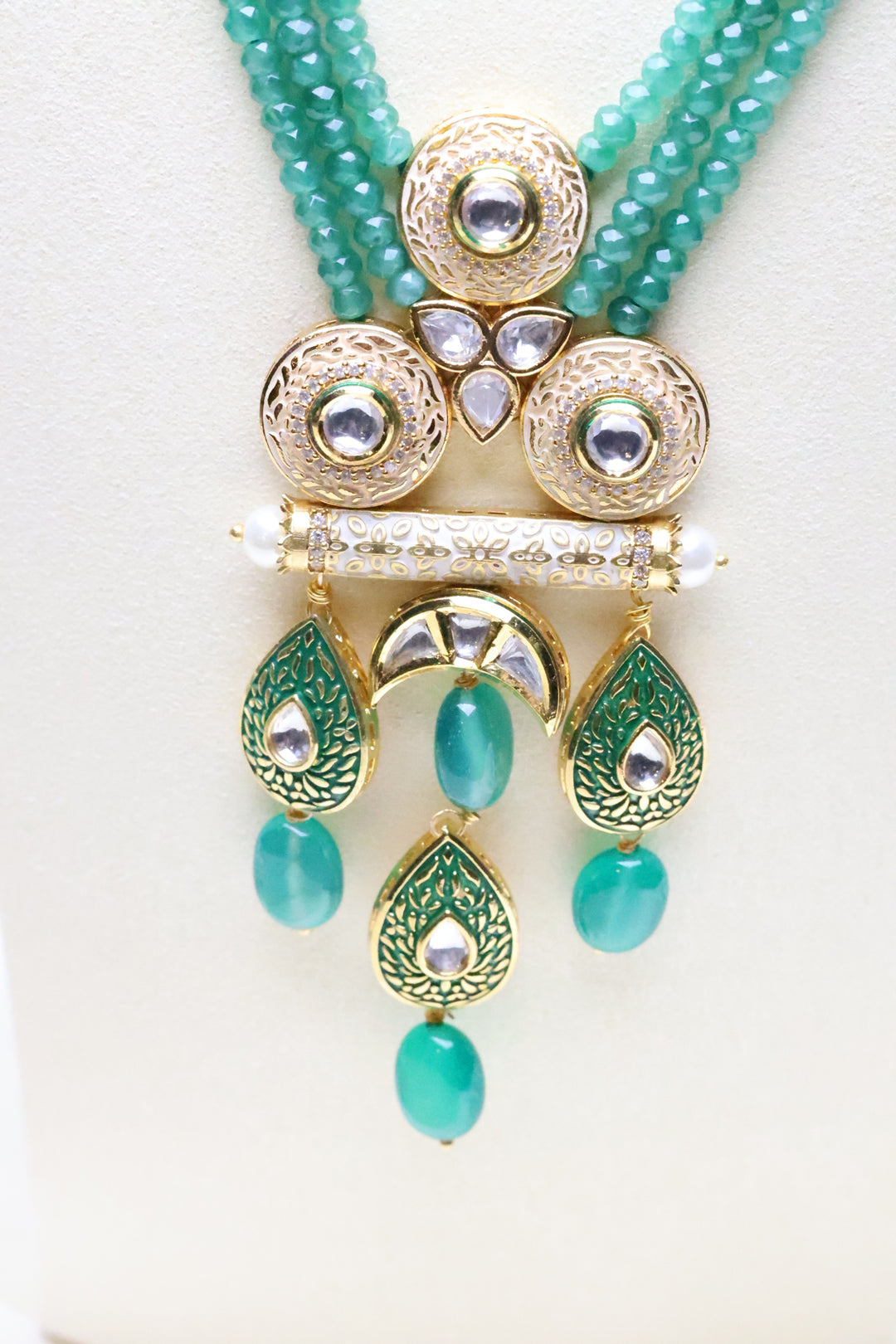Hydrobead Mala with Meena Pendant [12209]