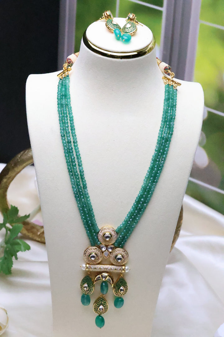 Hydrobead Mala with Meena Pendant [12209]