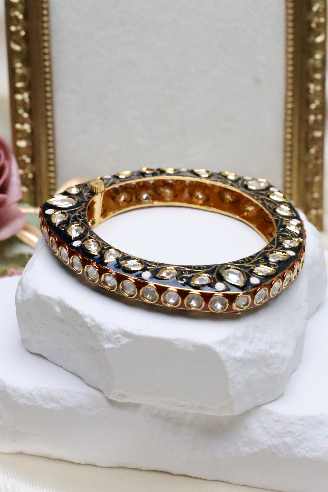 Premium Meena Kada [8619]
