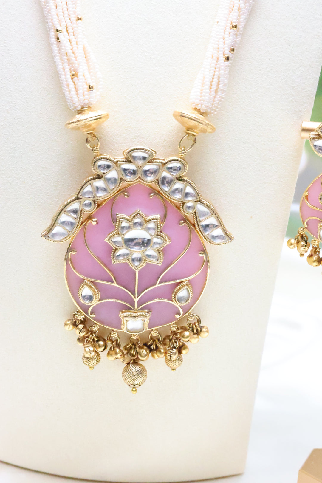 Pearl Mala with Inlay work Pendant [11072]