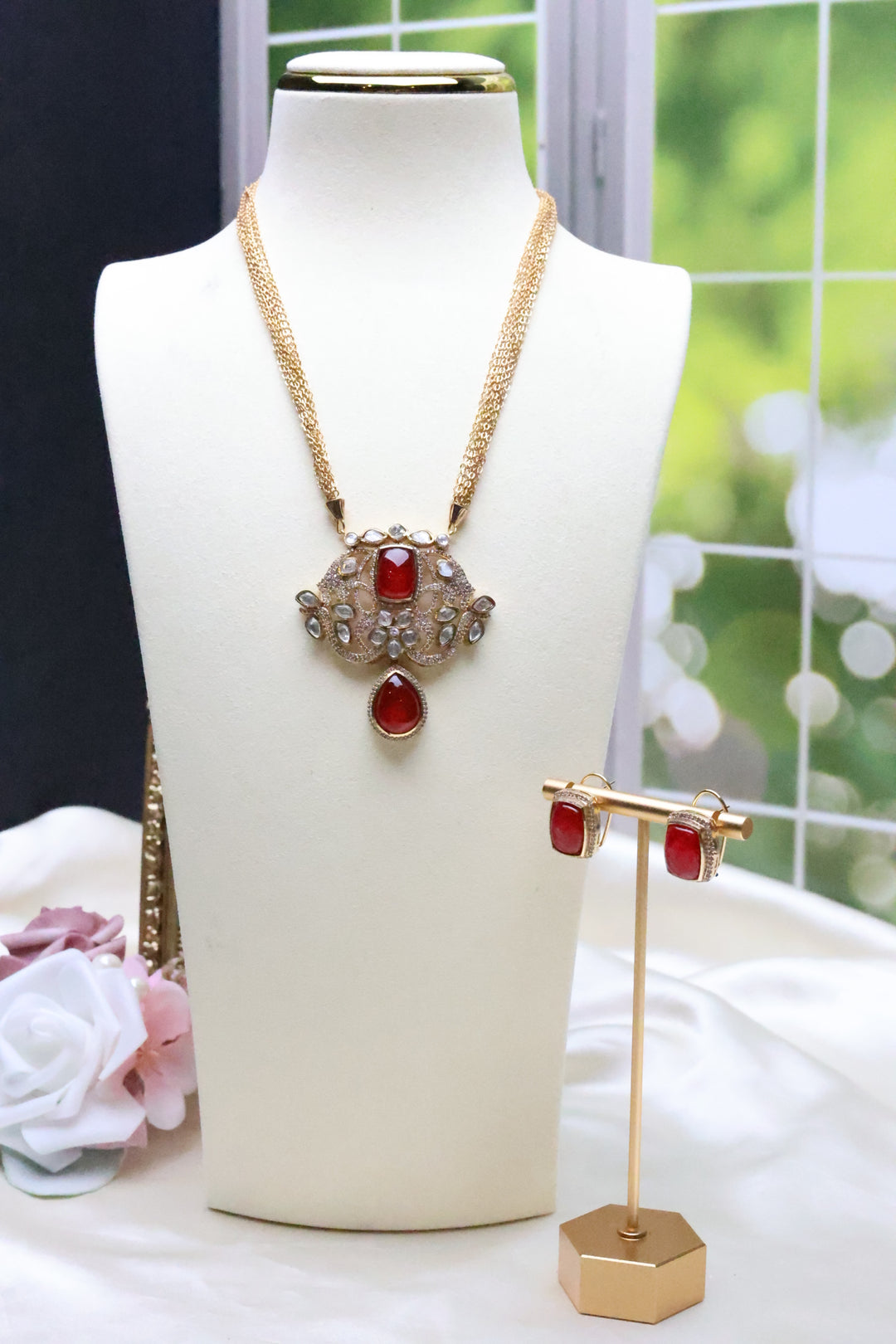 Kundan doublet Pendant set [9886]