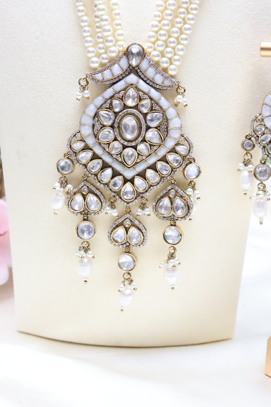 Moissanite Pearl Mala with Jadau Stones [11058]