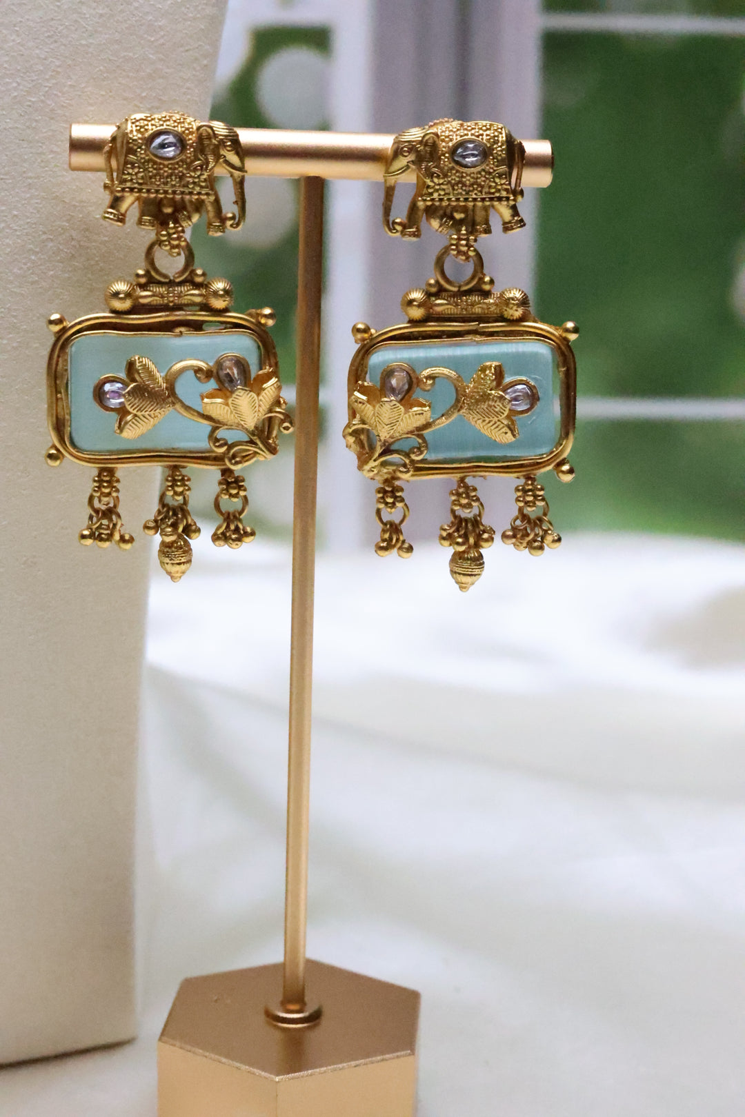 Inlay Work [12334]