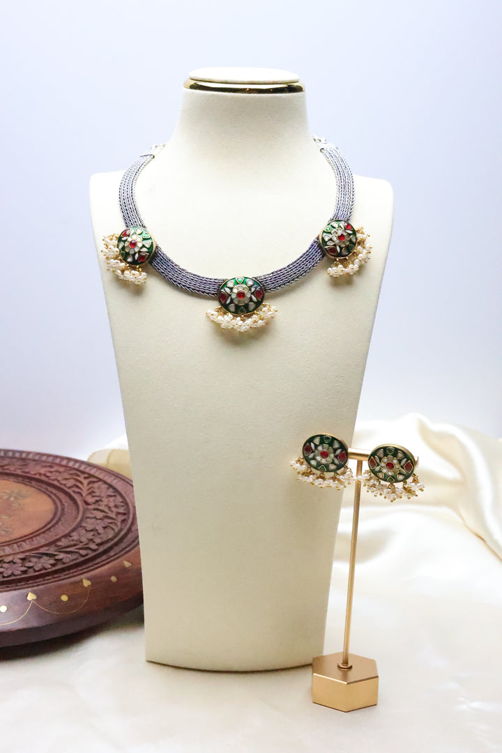 92.5 Silver MOP Necklace (95 gms) [12769]