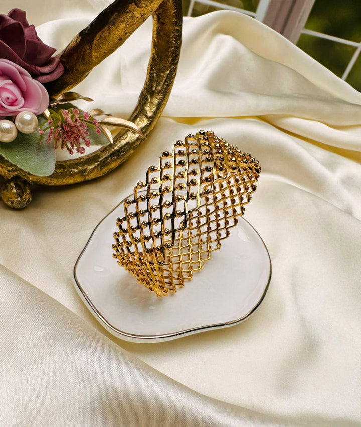 Gold Mesh Statement Bracelet (Single) [12016]