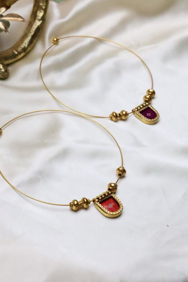 Rang-e-Meenakari Hasli