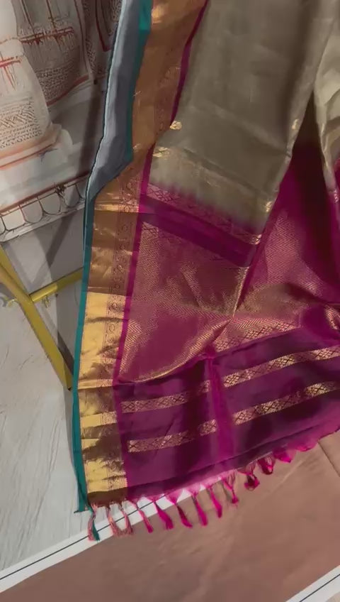 Premium Kanjeevaram with Zari Threadwork [9943]