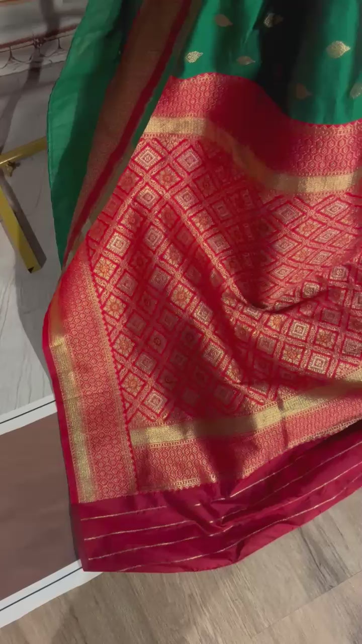 Soft Kanchi Silk with Temple Weaving Border [11372]